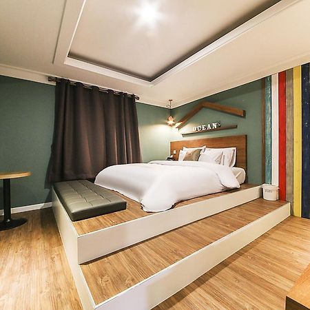 Cheongju Ocean Hotel Buitenkant foto